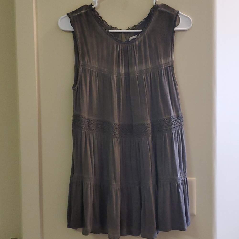 Knox Rose tank top, size medium